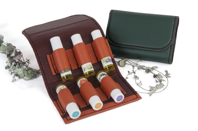 6 roll-on aux huiles essentielles + étui en cuir cousu main