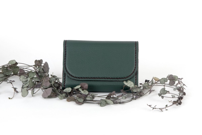 6 roll-on aux huiles essentielles + étui en cuir cousu main