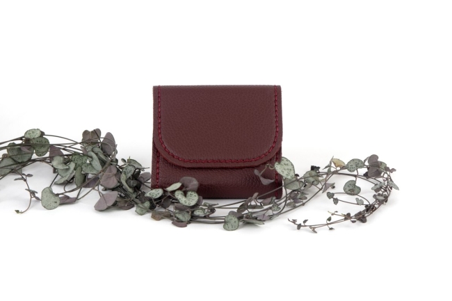 3 roll-on aux huiles essentielles à choix + étui en cuir cousu main